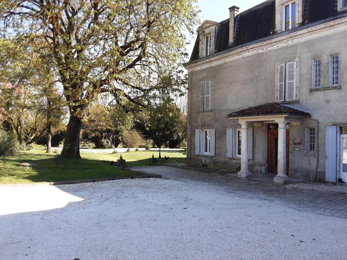 Château de Champblanc Cherves-de-Cognac Exterior foto