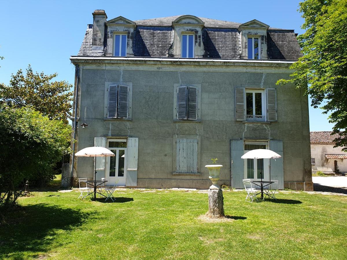 Château de Champblanc Cherves-de-Cognac Exterior foto